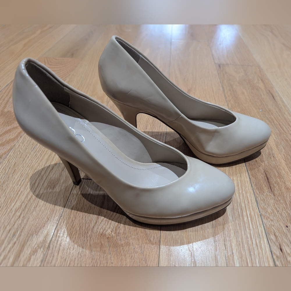 ALDO Women's Size 37 Nude Pointed-Toe High Heels - Picture 2 of 11